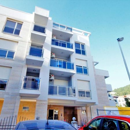 Kala Rooms & Suites Будва Экстерьер фото