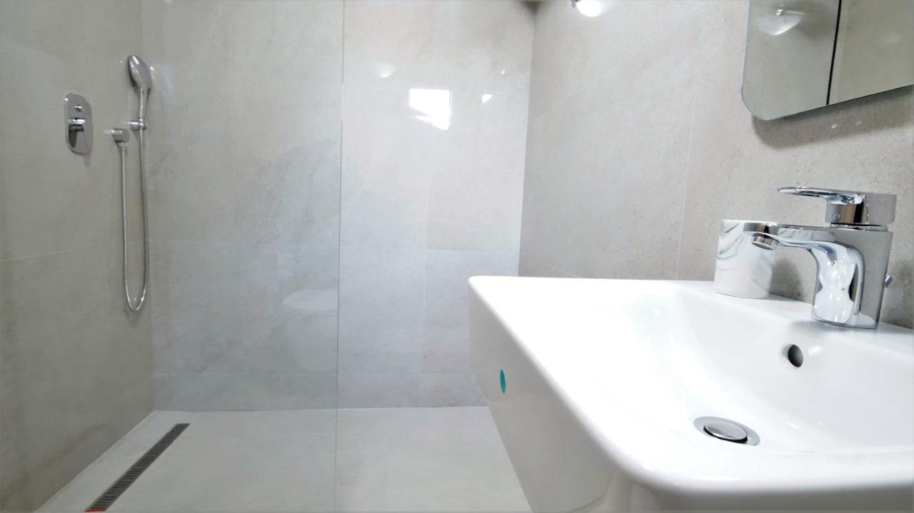 Kala Rooms & Suites Будва Экстерьер фото
